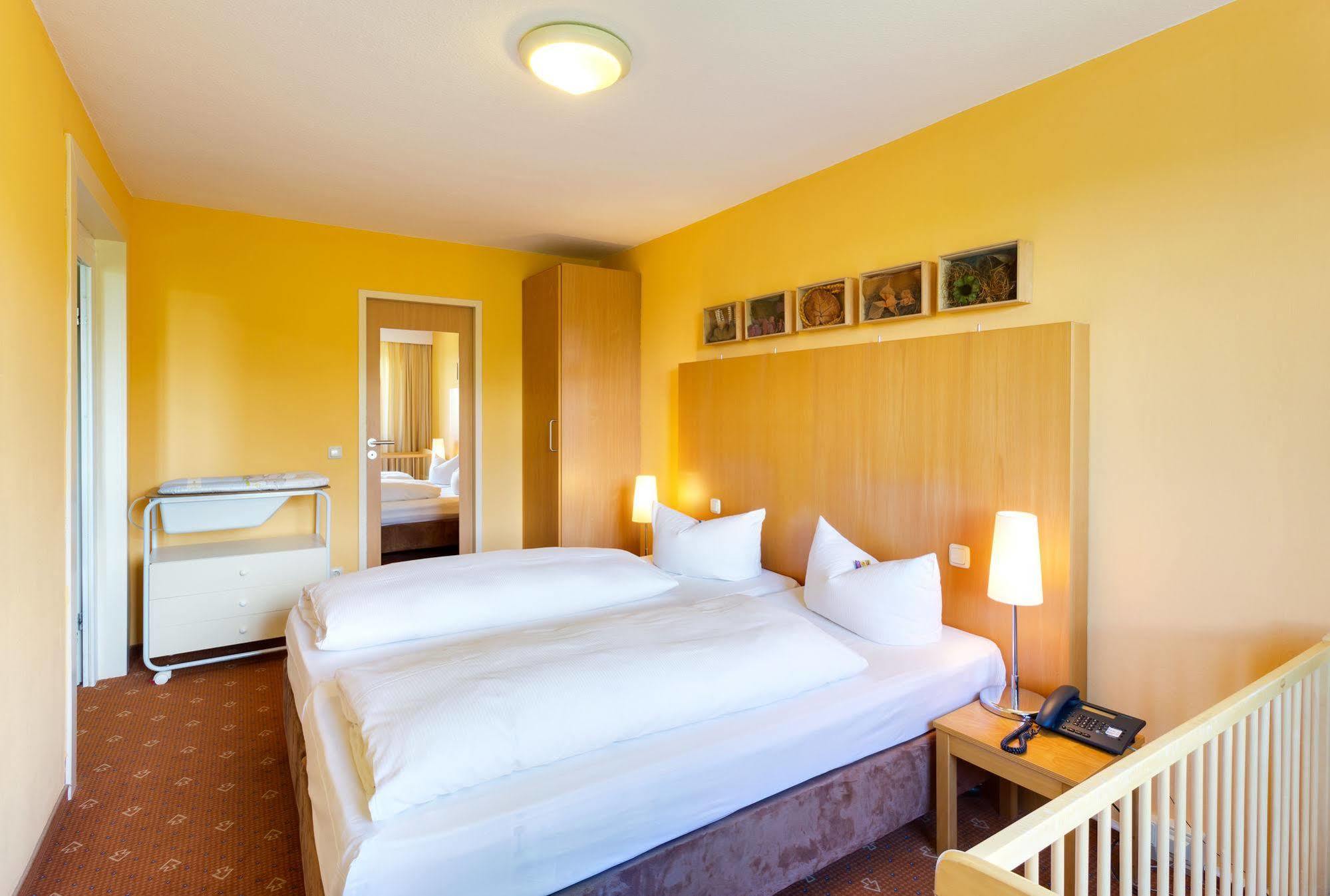Hotel Am Buehl Айбеншток Экстерьер фото